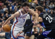 开云下载-关于爵士队面对逆境表现坚韧，战胜对手取得胜利的信息