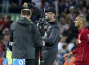 开云体育-包含那不勒斯横扫瑞典，法比尼奥关键制胜的词条