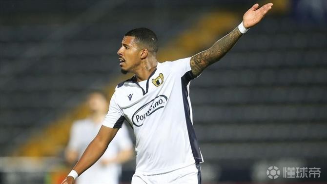 包含路易士维埃拉一击制胜,足球挑战联赛精采续写的词条 包含路易士维埃拉一击制胜,足球挑战联赛精采续写的词条