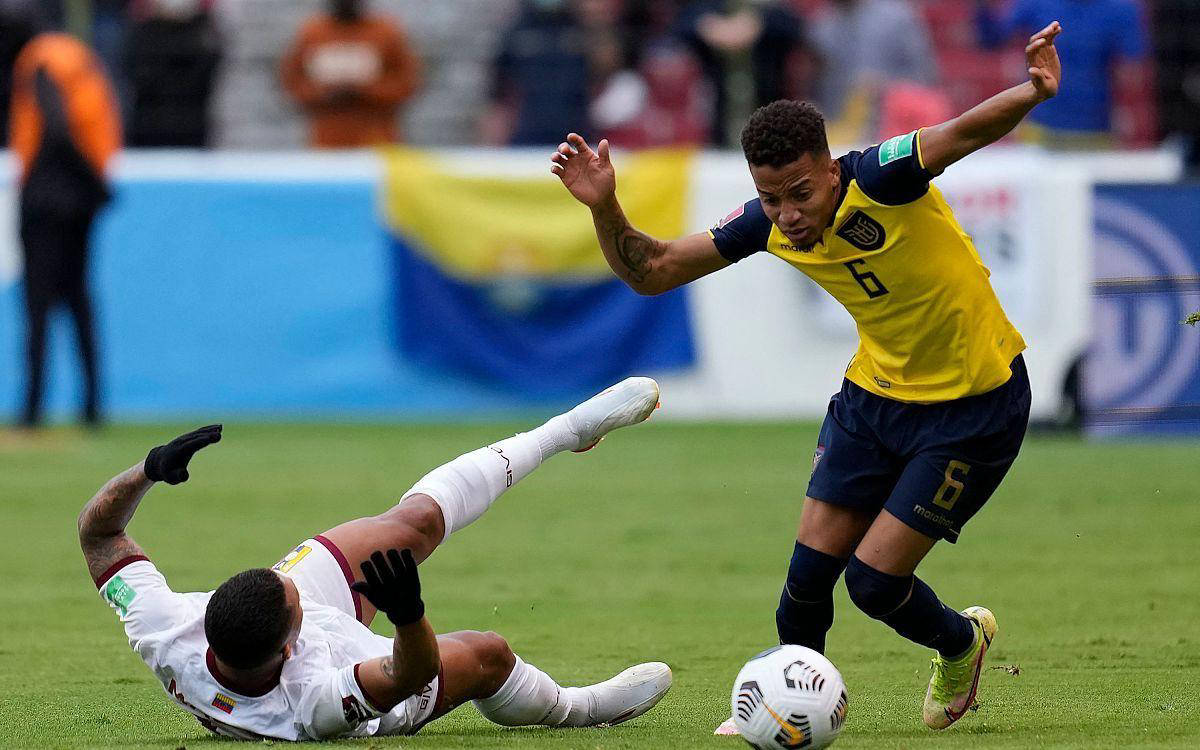 南美球队力挫对手,称霸锦标赛 南美球队力挫对手,称霸锦标赛