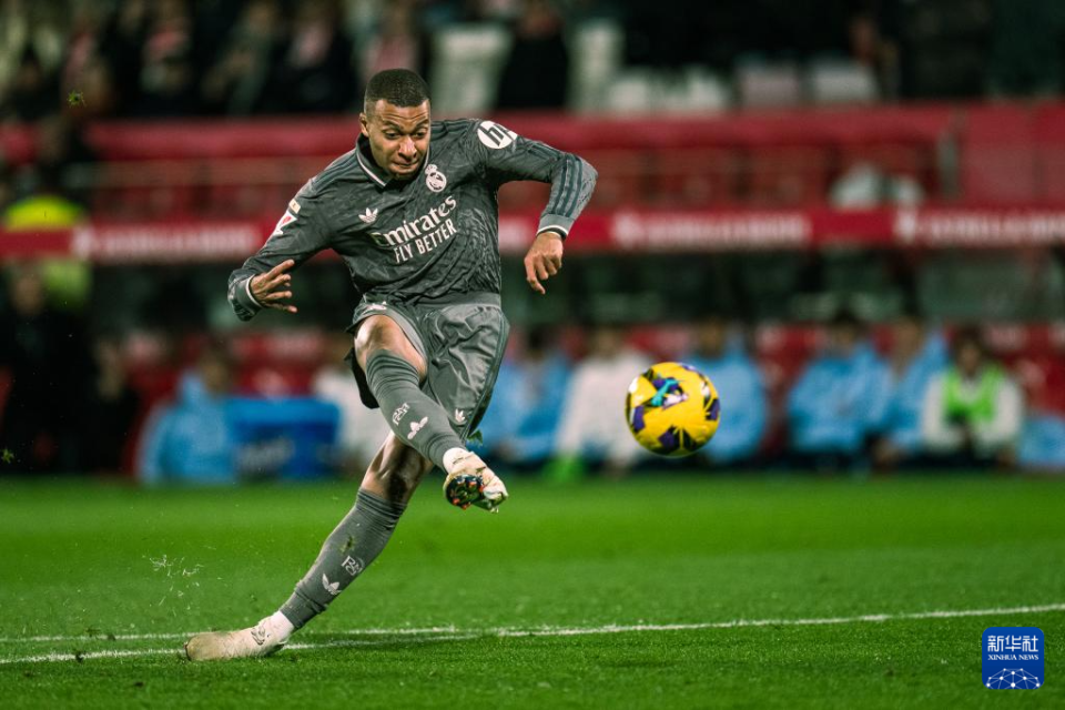 贝蒂斯客场战平,与对手搏斗的简单介绍 贝蒂斯客场战平,与对手搏斗的简单介绍