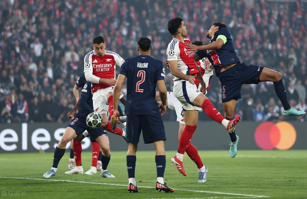 阿森纳险胜里昂，阿什拉夫扛起全队的简单介绍