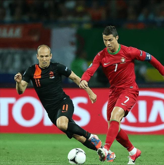 包含葡萄牙险胜法国,莫德里奇刷新纪录的词条 包含葡萄牙险胜法国,莫德里奇刷新纪录的词条