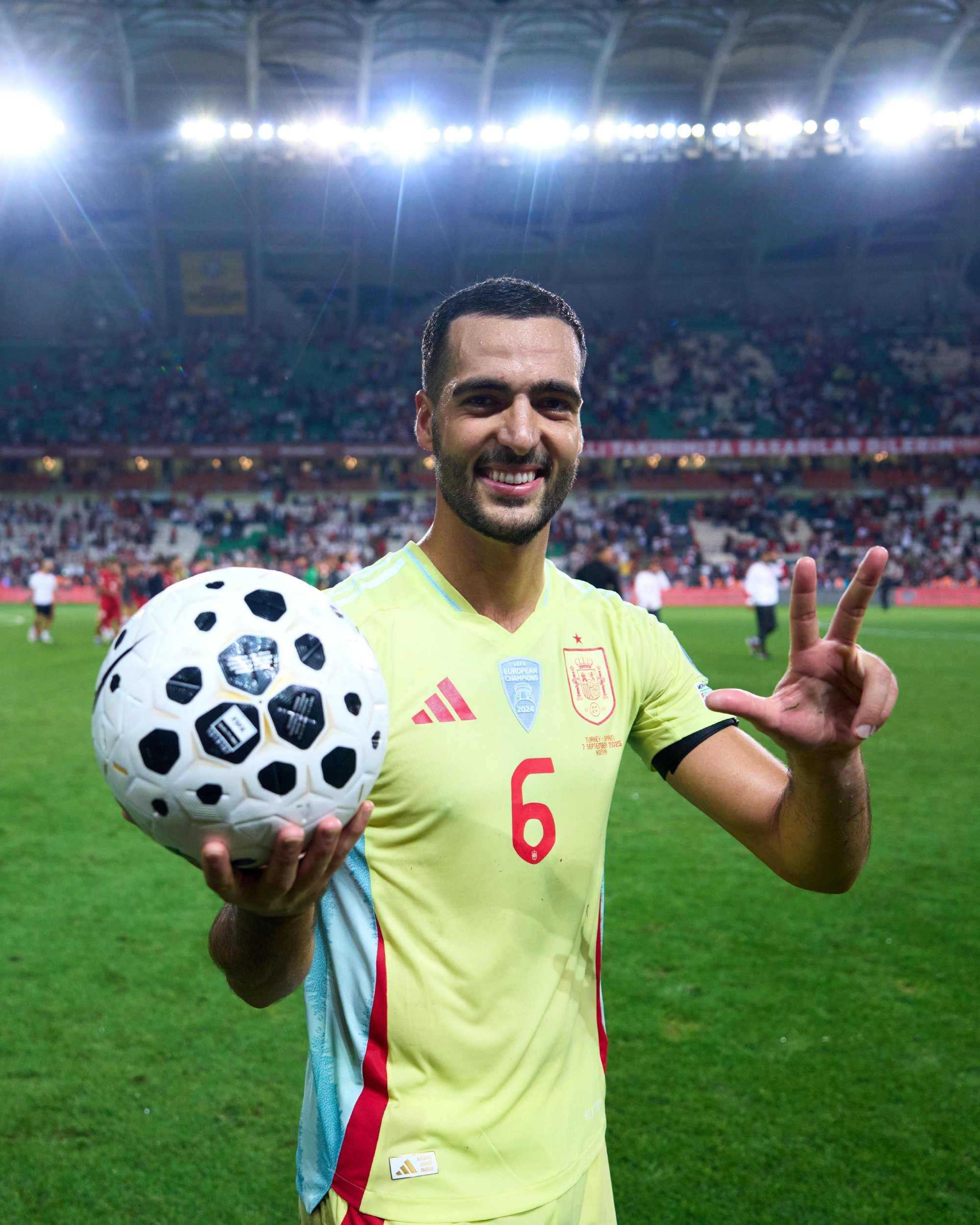 西班牙逆转国际米兰，库尔图瓦状态火热