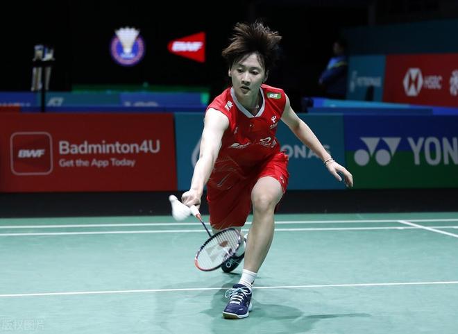 印度队轻取德国队,陈雨菲点燃赛场 印度队轻取德国队,陈雨菲点燃赛场