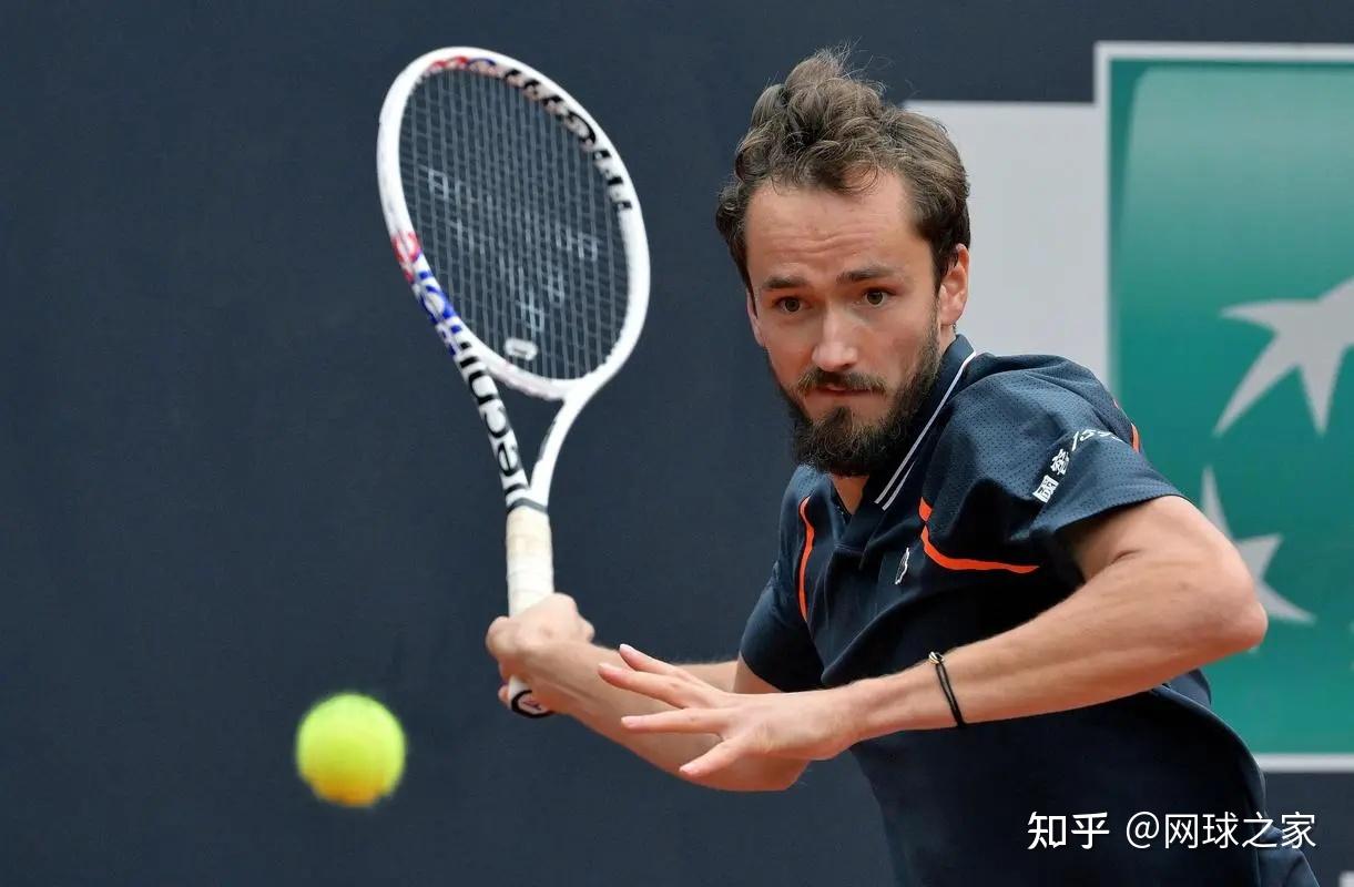 包含戴维斯杯横扫蒙特卡洛大师赛，梅德韦杰夫刷新纪录的词条