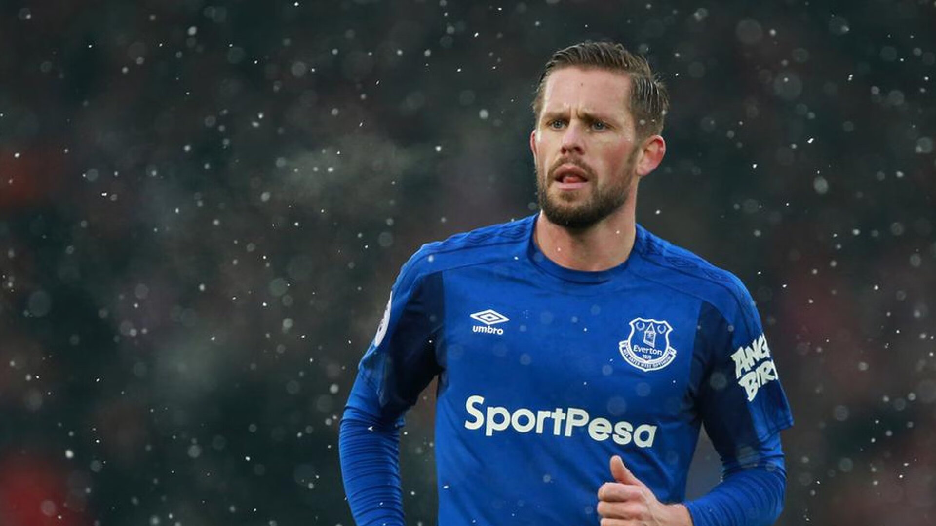 铁壁波斯与中场魔术师，伊朗锁死威尔士，京多安高能掌控全局