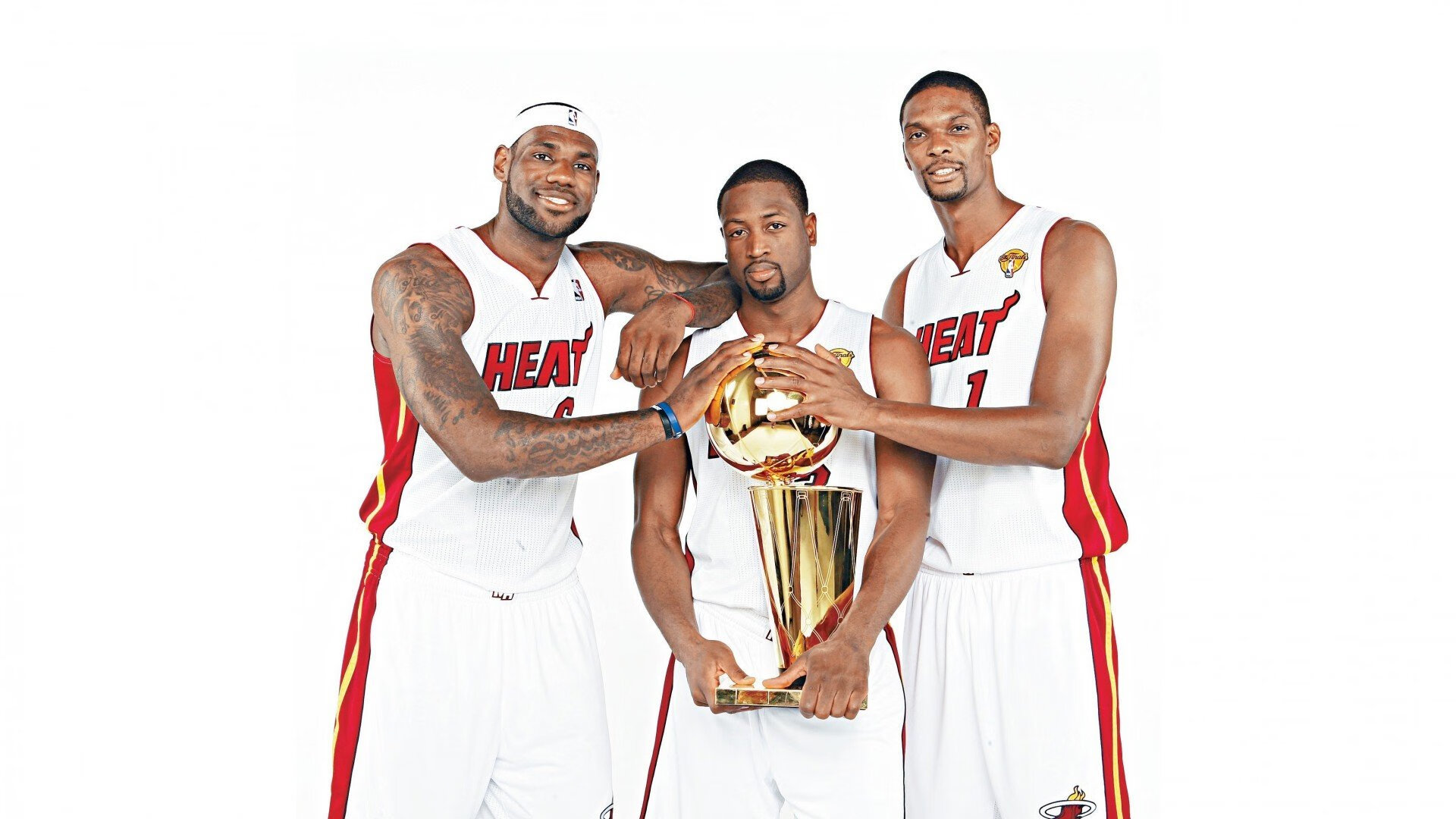 加克波一锤定音！沙特对阵丹麦焦点战，荷兰新星证明自己的舞台